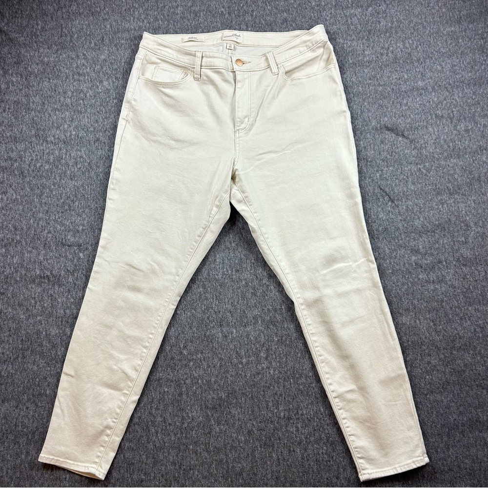 Women's Universal Thread High Rise Skinny Jeans Beige Size 17R